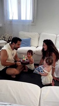 Η τρυφερή έκπληξη του Σάκη Τανιμανίδη στην Χριστίνα Μπόμπα