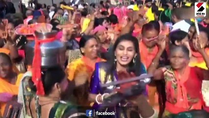 સંદેશ ન્યૂઝ સાથે જુઓ AMC પાસેના ભક્તોના લાઈવ ગરબા