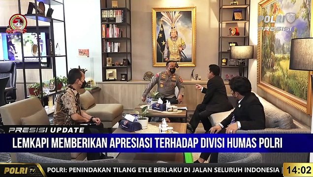 PRESISI UPDATE 16.00 WIB : Lemkapi Berikan Anugerah Presisi Award Kepada Divisi Humas Polri