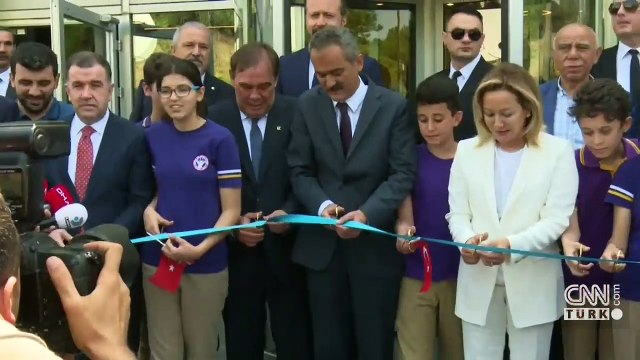 Demirören Medya Mesleki ve Teknik Anadolu Lisesi öğrencilerini bekliyor