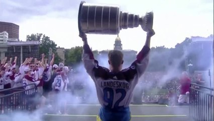 Colorado Avalanche - Les fans célèbrent la Coupe Stanley à Denver