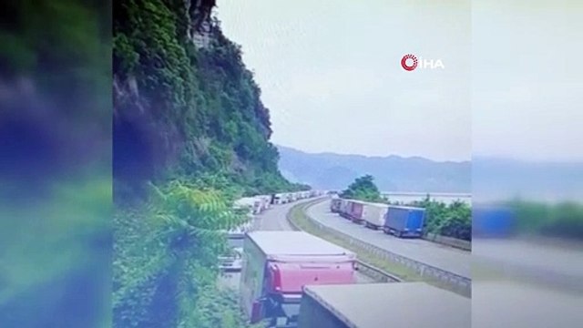 Artvin’de heyelan: Ölü ve yaralılar var