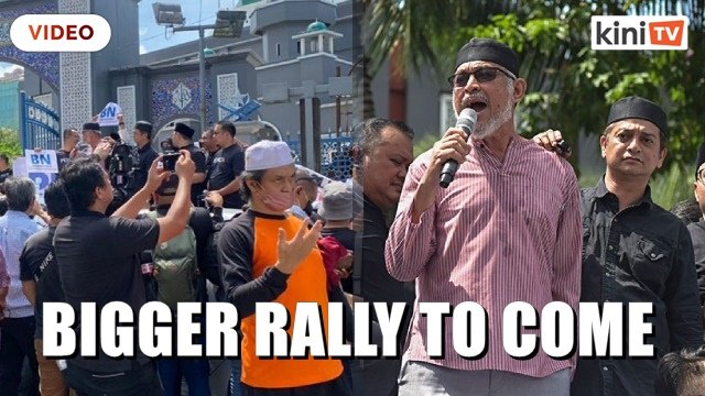 Harapan protests price hikes, warns of bigger rally