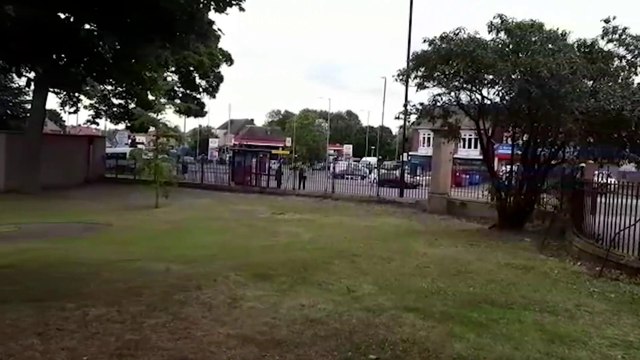 Reports of youths throwing stones from Barnes Park