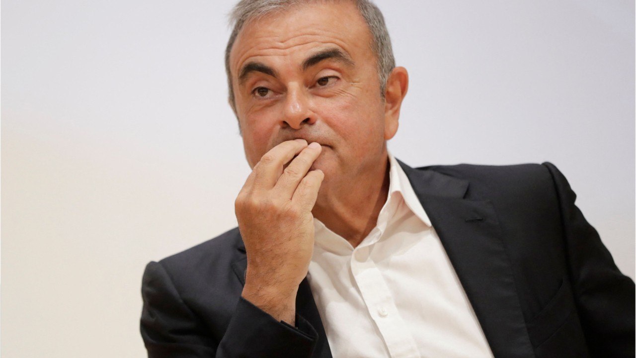 GALA VIDÉO - Piscines, hôtels de luxe, galeries d’art… La vie rêvée de Carlos Ghosn au Liban