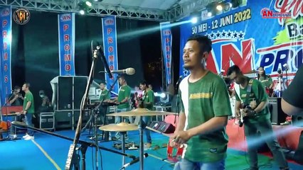 LURAH CANTIK Angel Emitasari - KU TAK BISA OM ADELLA