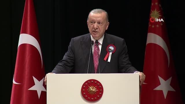 Cumhurbaşkanı Recep Tayyip Erdoğan, NATO görüşmelerinde ifade ettiğim gibi Türkiye teröre mücadelede hakkının ödenmesi gereken bir ülkedir.
