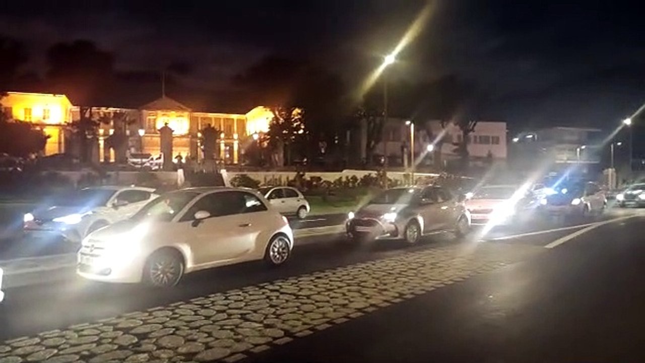 Crise Canne : Nouveau barrage au Barachois