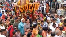 गाजे-बाजे से निकली भगवान जगन्नाथ की रथयात्रा