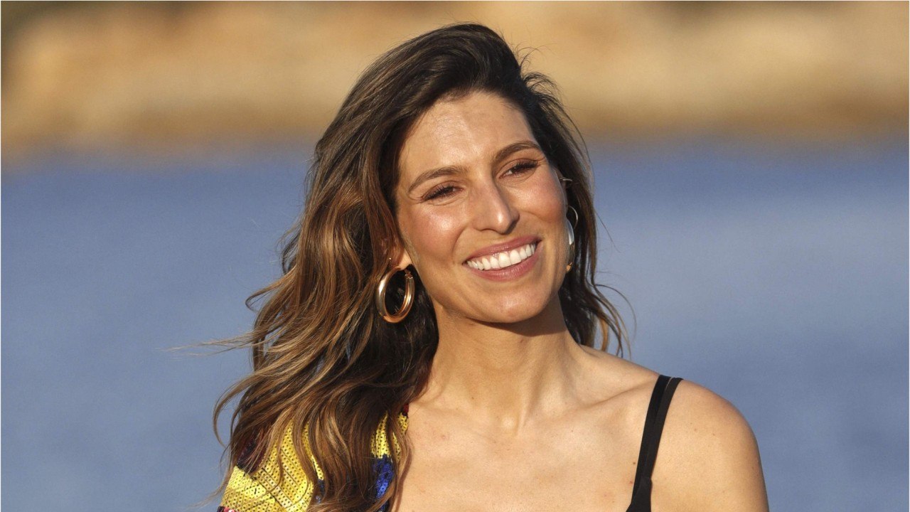 VOICI : Laury Thilleman victime d'une chute : l'ancienne Miss France partage la vidéo sur Instagram (2)