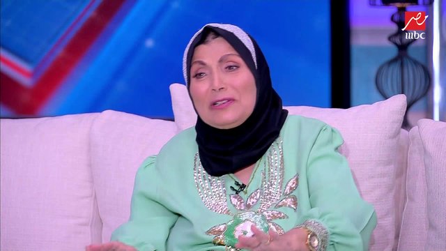 ياسمين عز : اكتر حاجه بتدعيها وتطلبيها من ربنا؟ .. فاطمة عيد : كان حلم حياتي اجيب ولد .. ربنا رزقني ب ٤ بنات عرفت وقتها ان ربنا مبيتعاندش