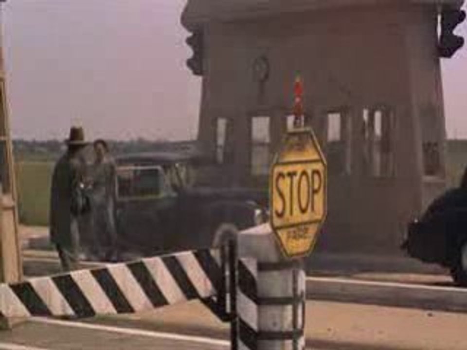 Sonny Corleone zostaje rozstrzelany