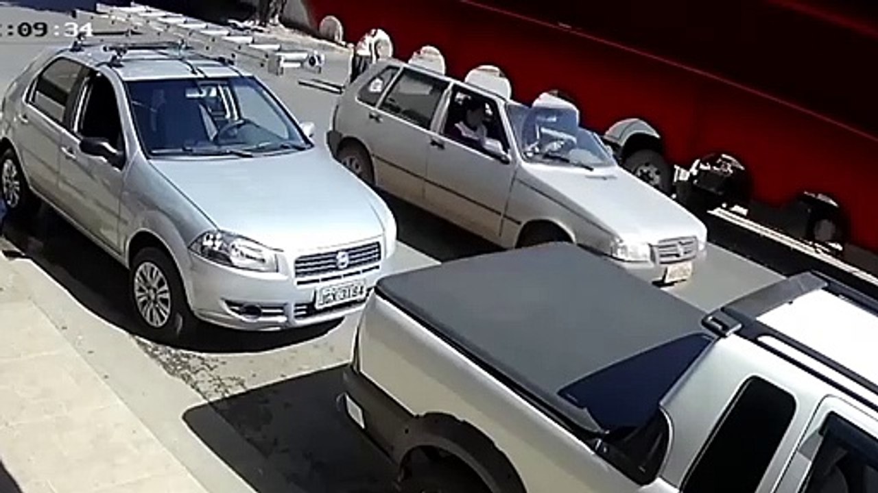 Vídeo mostra suposta tentativa de rapto de crianças em João Pinheiro