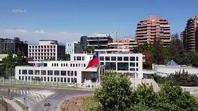 Boric presenta reforma tributaria para financiar derechos sociales en Chile