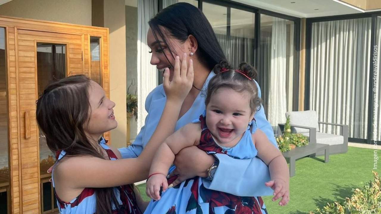 Adhara, hija de Andrea Valdiri, enterneció al hacer ruidos de animales