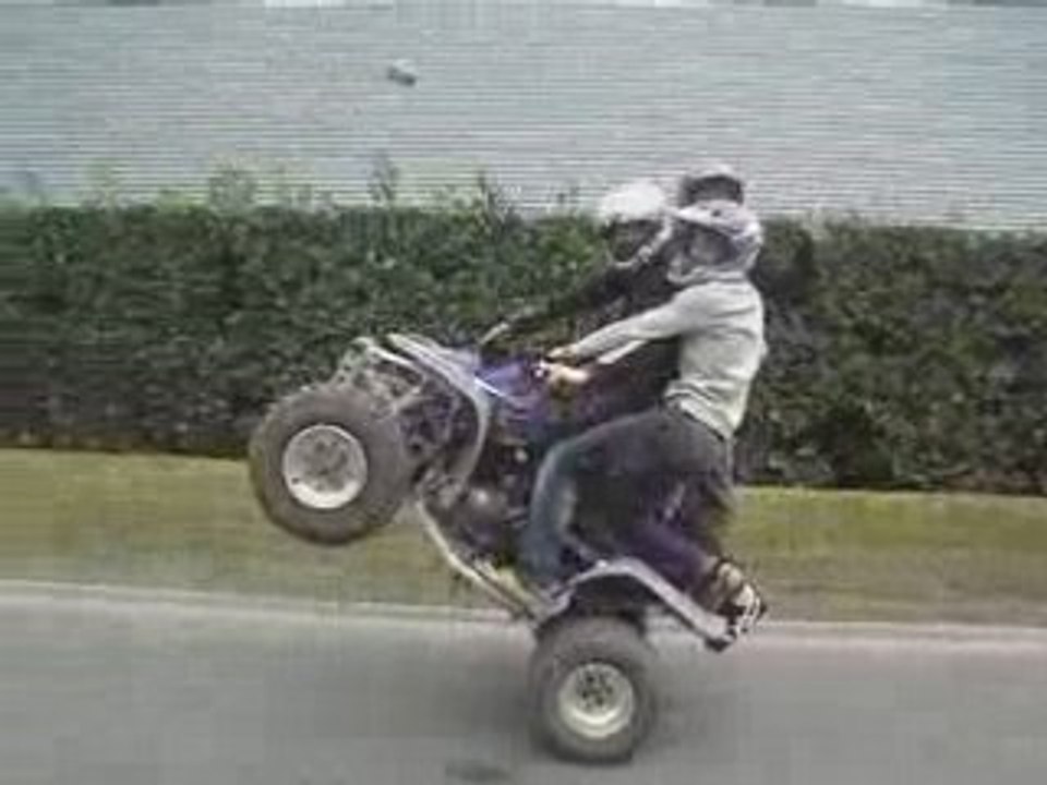 Stunt quad