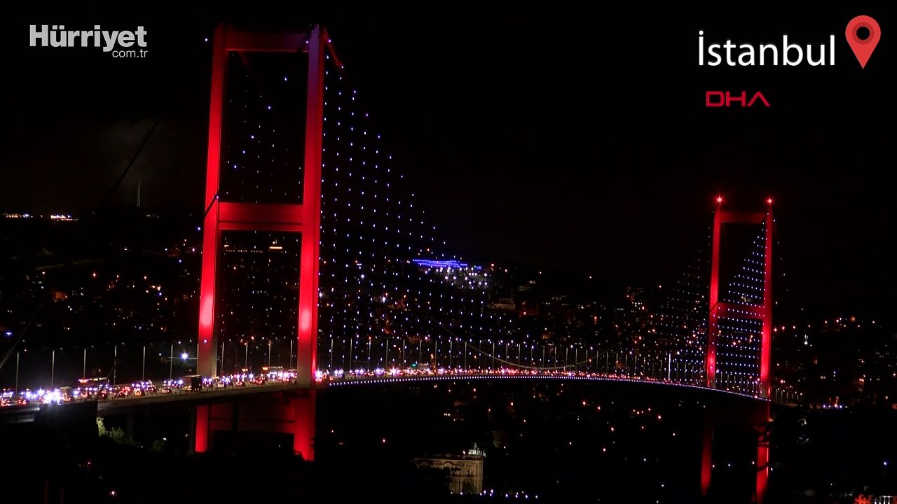 15 Temmuz Şehitler Köprüsü, Kabotaj Bayramı nedeniyle ışıklandırıldı