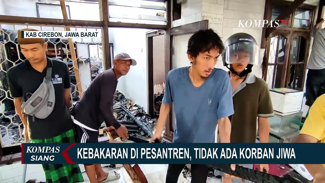 Korsleting! Kobaran Api Lahap Habis Pondok Pesantren, Sertifikat Hingga Kitab-kitab Ludes Terbakar