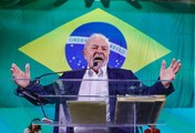 Lula diz que, se eleito, fará reuniões com governadores, prefeitos e retomará orçamento popular