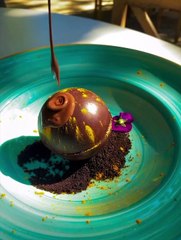 Η ανάρτηση του Onar και το αγαπημένο  γλυκό της Ελένης Μενεγάκη