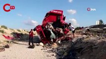 Mersin'de kamyon şarampole devrildi: 4 ölü