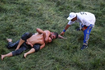 661. Tarihi Kırkpınar Yağlı Güreşleri 2. gününde devam ediyor