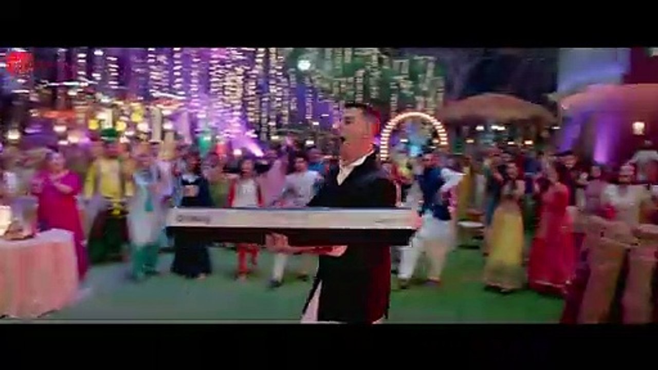 Laal Ghaghra - Full Video _ Good Newwz _ Akshay K, Kareena K_ Manj M,Herbie S, Neha K _Tanishk B