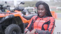 La reina de las motos en Kenia