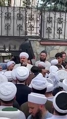 Ne olur son kez Efendi Hazretlerimizi görelim diyen İhvanımız.Torunu Muhammed Fatih hocamızın ricası