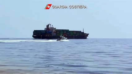 GUARDIA COSTIERA. Incendio a bordo della portacontainer CERUS