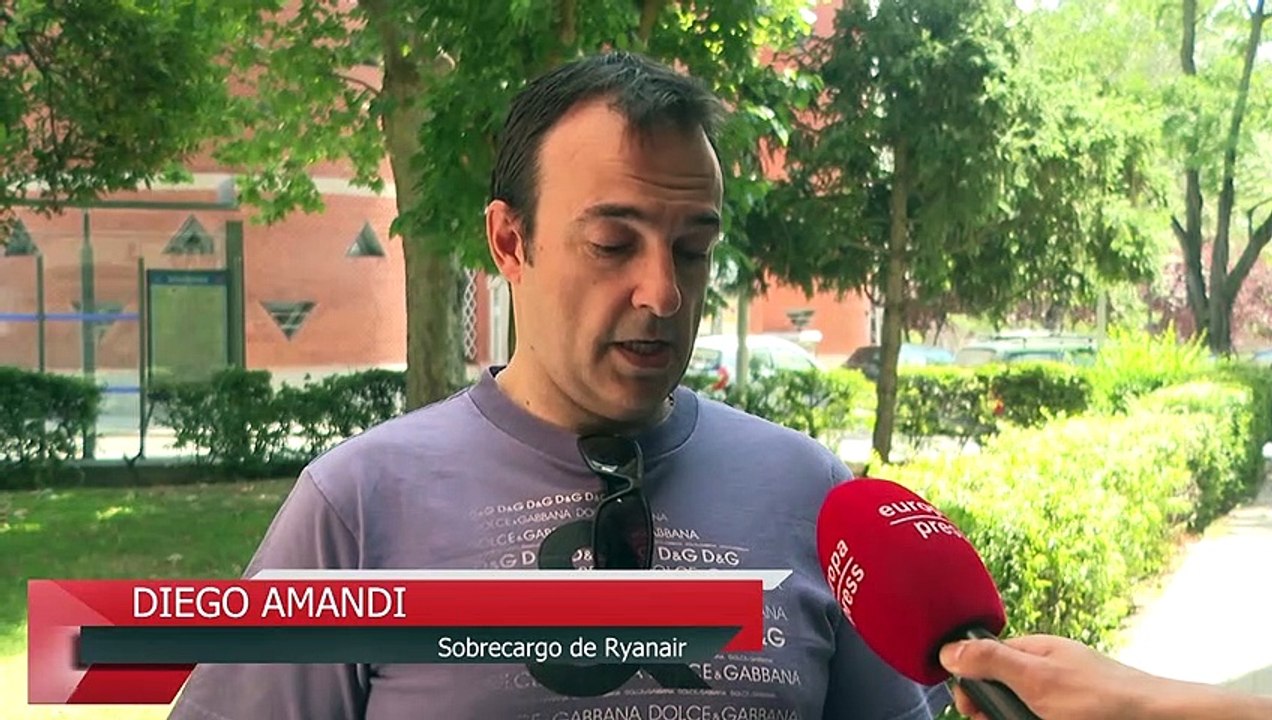 Los sindicatos de Ryanair extienden la huelga 12 días en julio