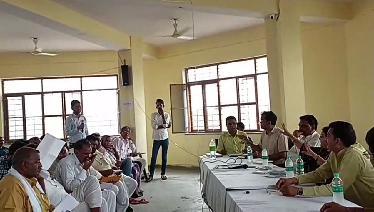 दौसा.  पंचायत समिति सदस्यों ने कहा नहीं हुआ एक भी काम, मंत्री ने दिया आश्वासन