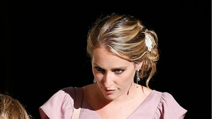 GALA VIDEO - Le saviez-vous ? Flora, la fille de François Hollande, est passée à la télé alors qu’elle n’avait qu’un jour