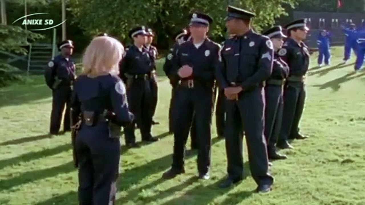 Police Academy – Mumiewechsel dich