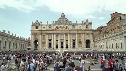 Papa expressa 'grande pesar' por não poder viajar à África