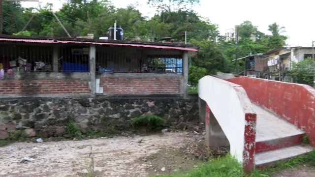 Urge un puente en la calle 10 de mayo y Genaro Padilla | CPS Noticias Puerto Vallarta