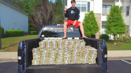 I Gave $500,000 To Random People