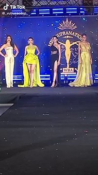 Kim Duyên giành chiến thắng phần thi Top Model khu vực châu Á