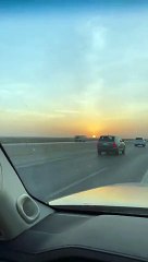 طفل على ظهر طير.. لقطات ساحرة لغيوم تزين سماء الرياض