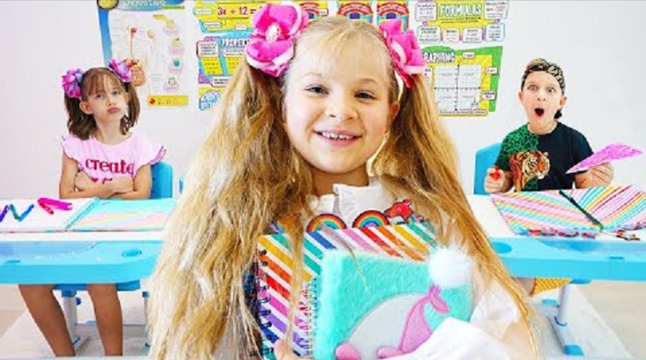 Diana and Roma at School - A Story about the Value of Friendship