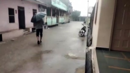 कहीं झमाझम बारिश तो कहीं रिमझिम