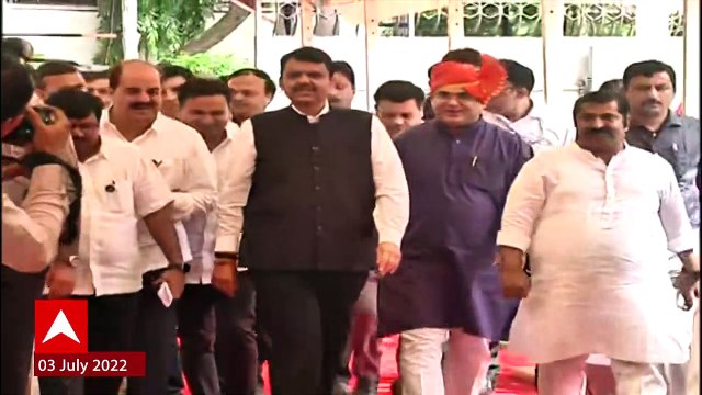 Maharashtra Vidhan Bhavan : उपमुख्यमंत्री देवेंद्र फडणवीस विधान भवनात दाखल