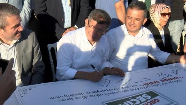 Gelecek Partisi, erken seçimin fitilini ateşledi! Geçim için Seçim imza kampanyasını başlattılar