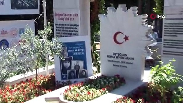 Milli Mücadelenin sembollerinden Kara Fatma, Beyoğlu'ndaki anıt mezarı başında anıldı