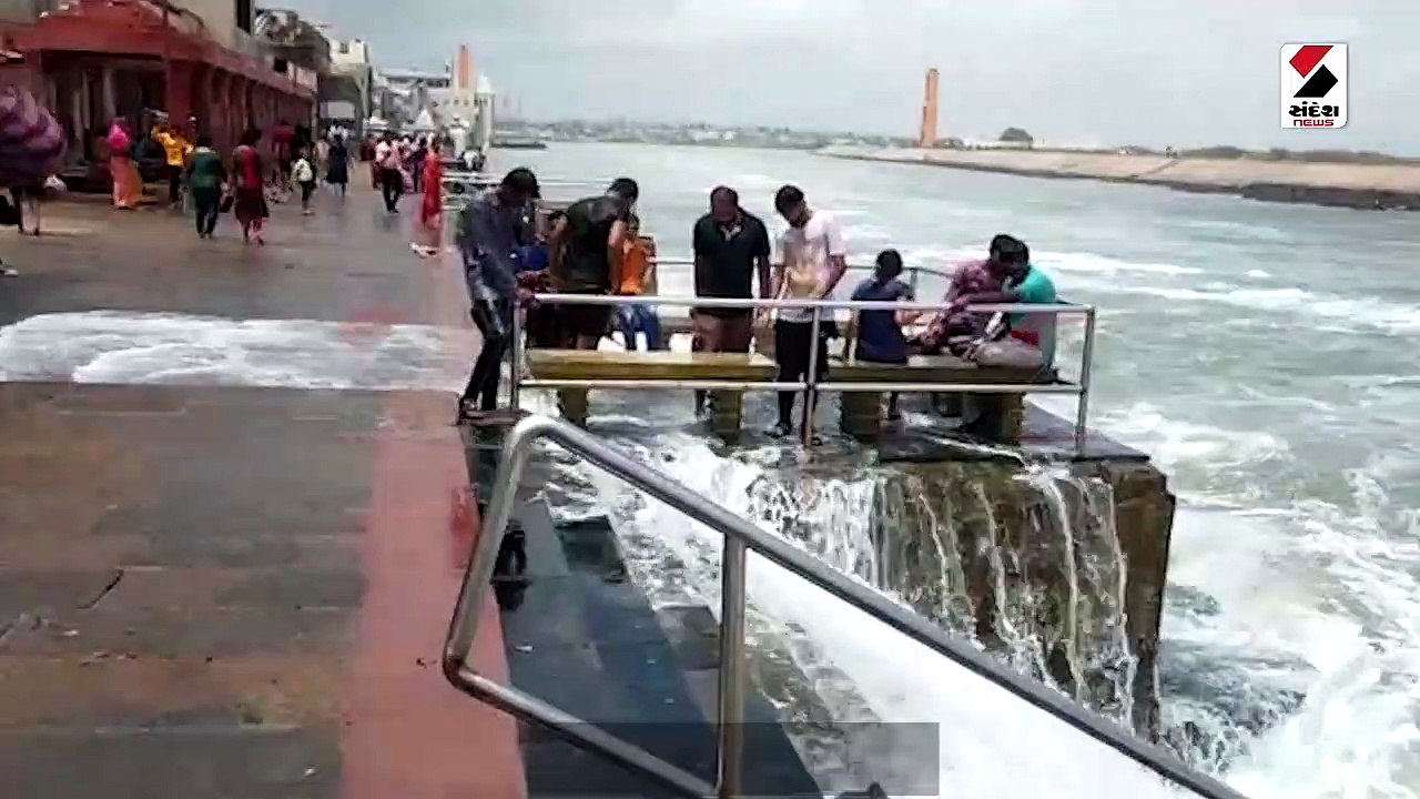 દ્વારકાના દરિયામાં ભારે કરંટ, સહેલાણીઓએ મોજાની...