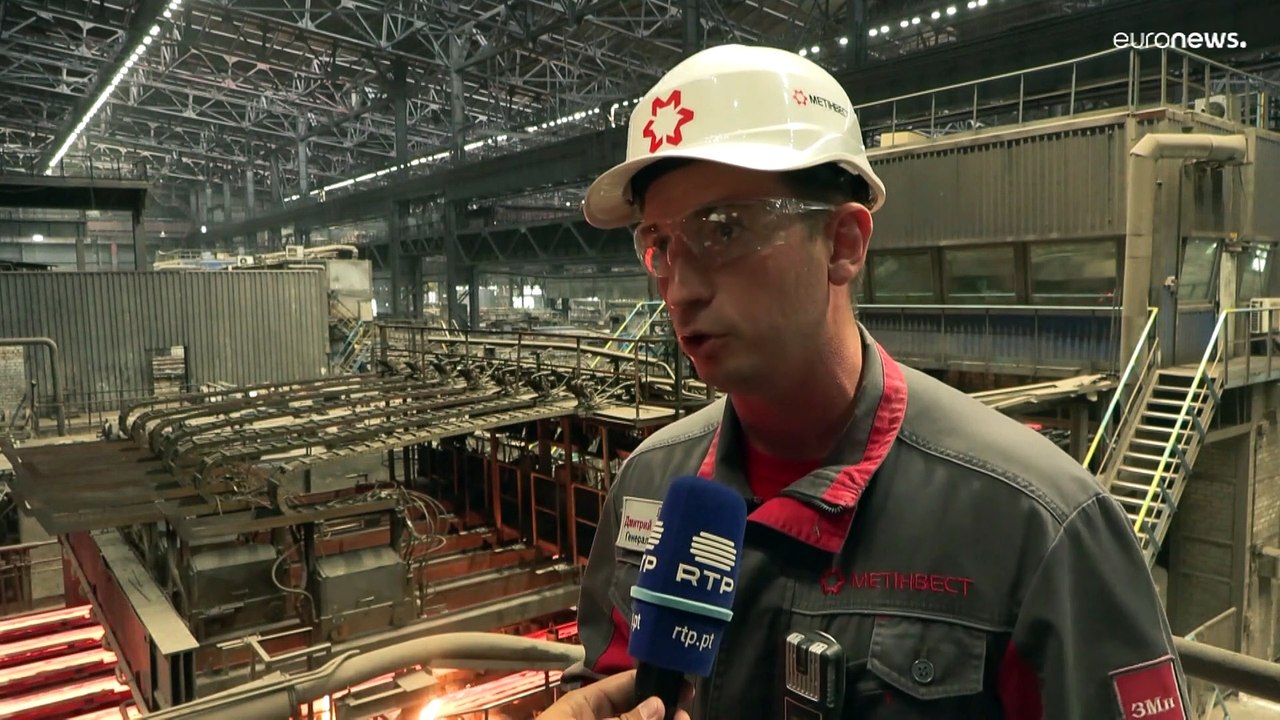 Das größte Stahlwerk der Ukraine: Kametstal produziert weiter