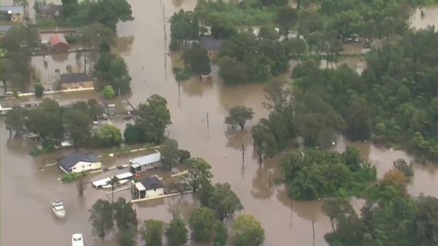 Inundaciones en Sídney obligan a evacuar a miles de residentes