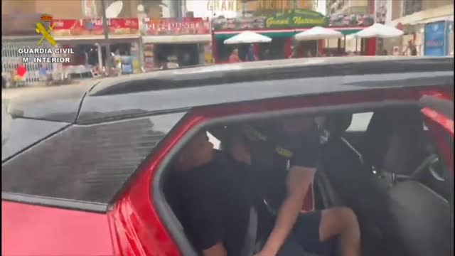 Detenidos en Alicante a dos huidos de la justicia por narcotráfico y tentativa de homicidio