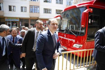 Yeniden Refah seçimlere 'tek' girecek