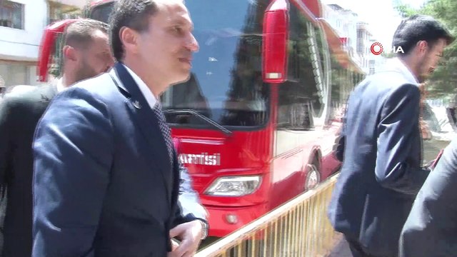 Fatih Erbakan duyurdu! Yeniden Refah Partisi’nden cumhurbaşkanı adayı ve seçim kararı